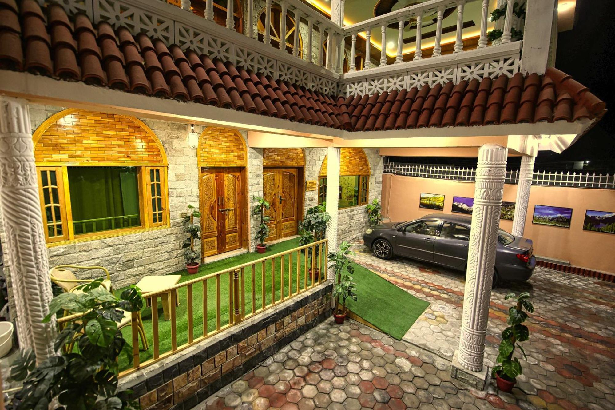 Oak Residency Hotel Gilgit Exterior photo